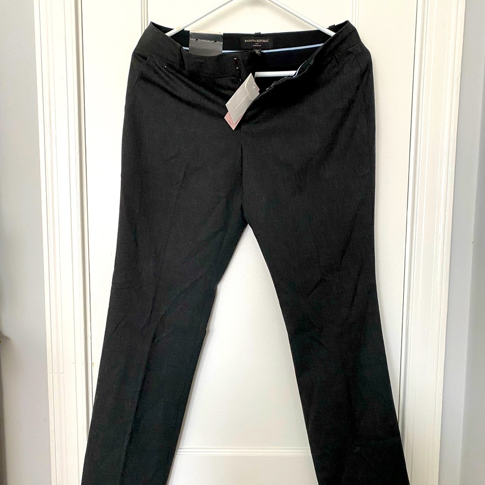 Banana Republic Martin Fit dark charcoal 4P Dress Pants
